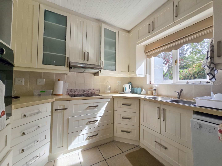 4 Bedroom Property for Sale in Stilbaai Wes Western Cape